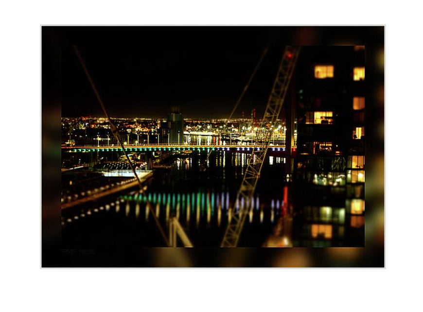 FMF-'Iron Surroundings'-Metro